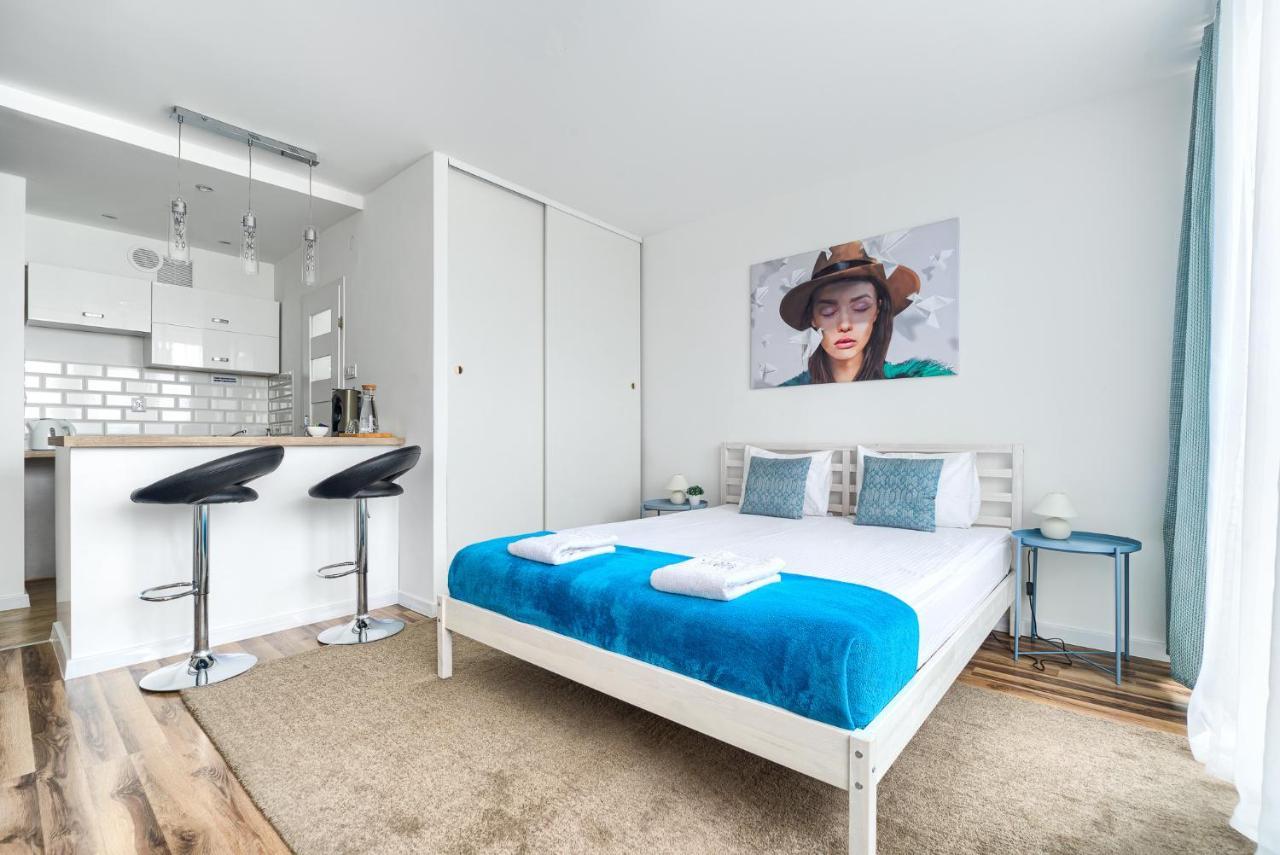 Margi Blue Sky Apartament Lägenhet Szczecin Exteriör bild